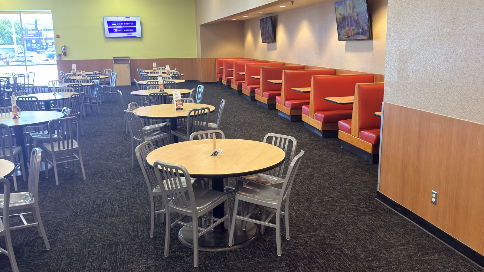 Restaurant dining room after refresh